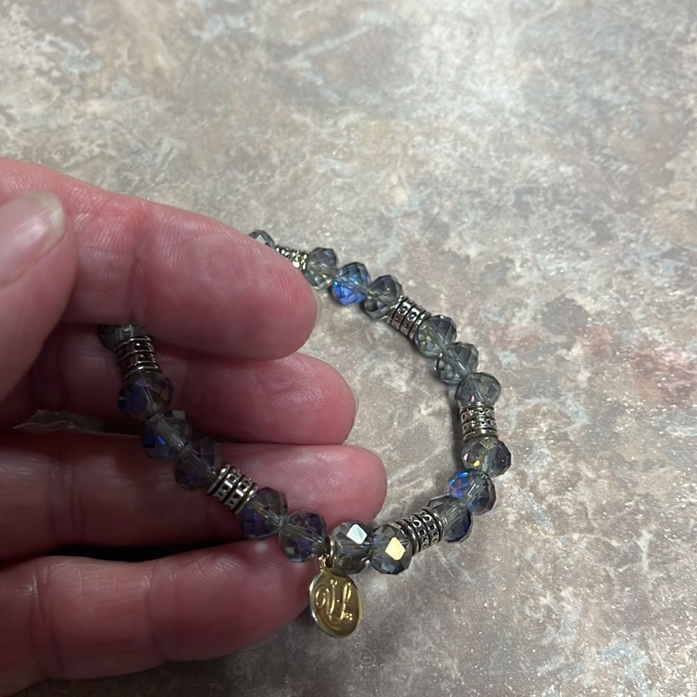 Victoria Lynn bracelet  - Picture 5 of 6